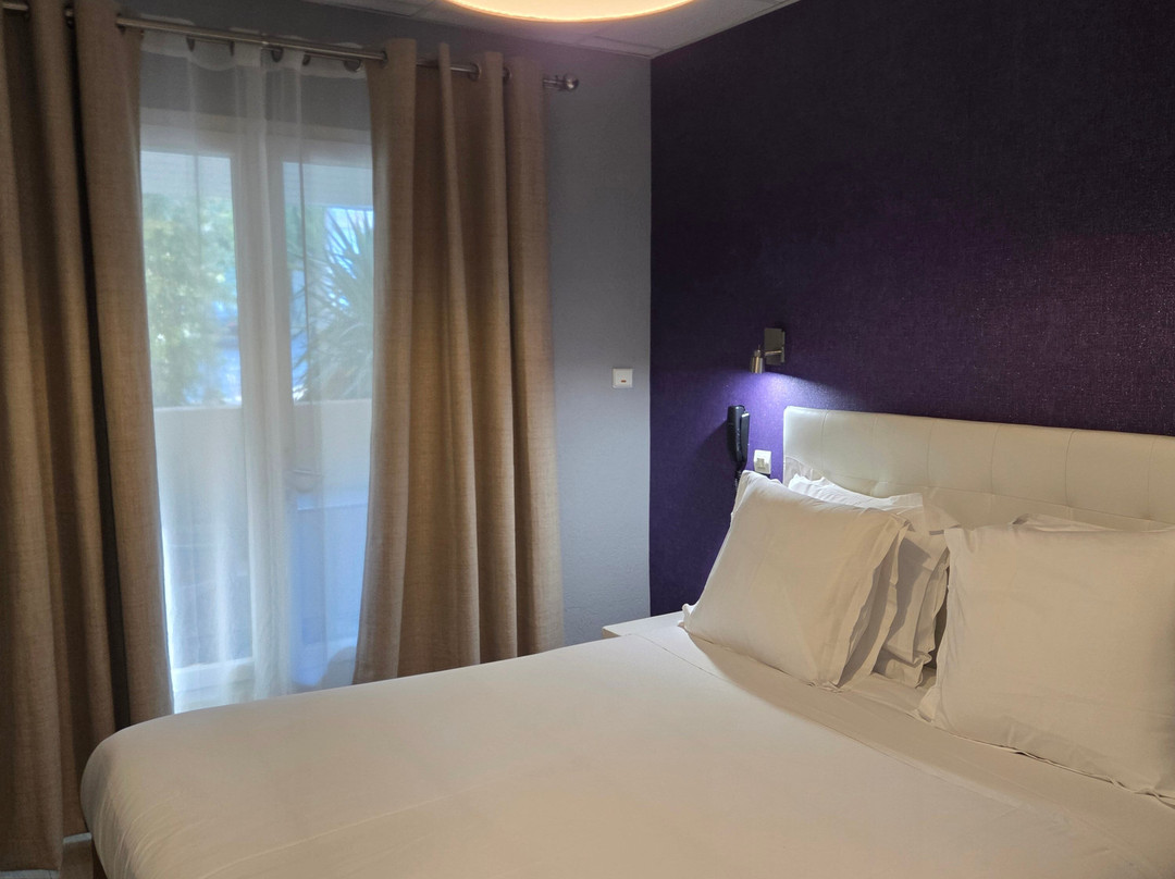 Hôtel Le Châtelet***主图