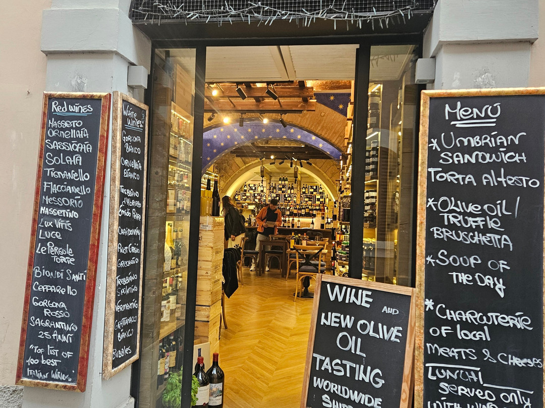 Wine Assisi Tesori dell'Umbria-阿西西必去景点