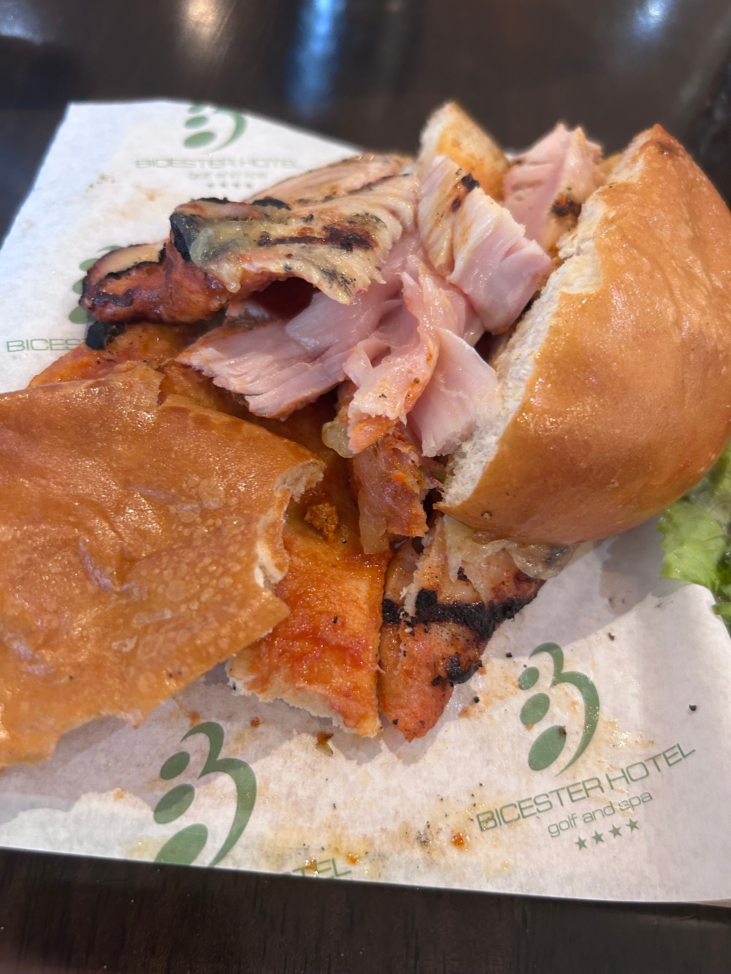 比斯特酒店，高尔夫球场&SPA-官方