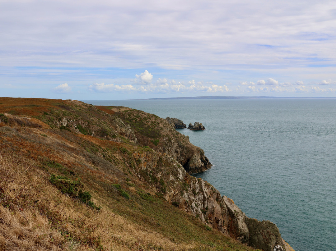 Alderney Coastal Path-Alderney必去景点