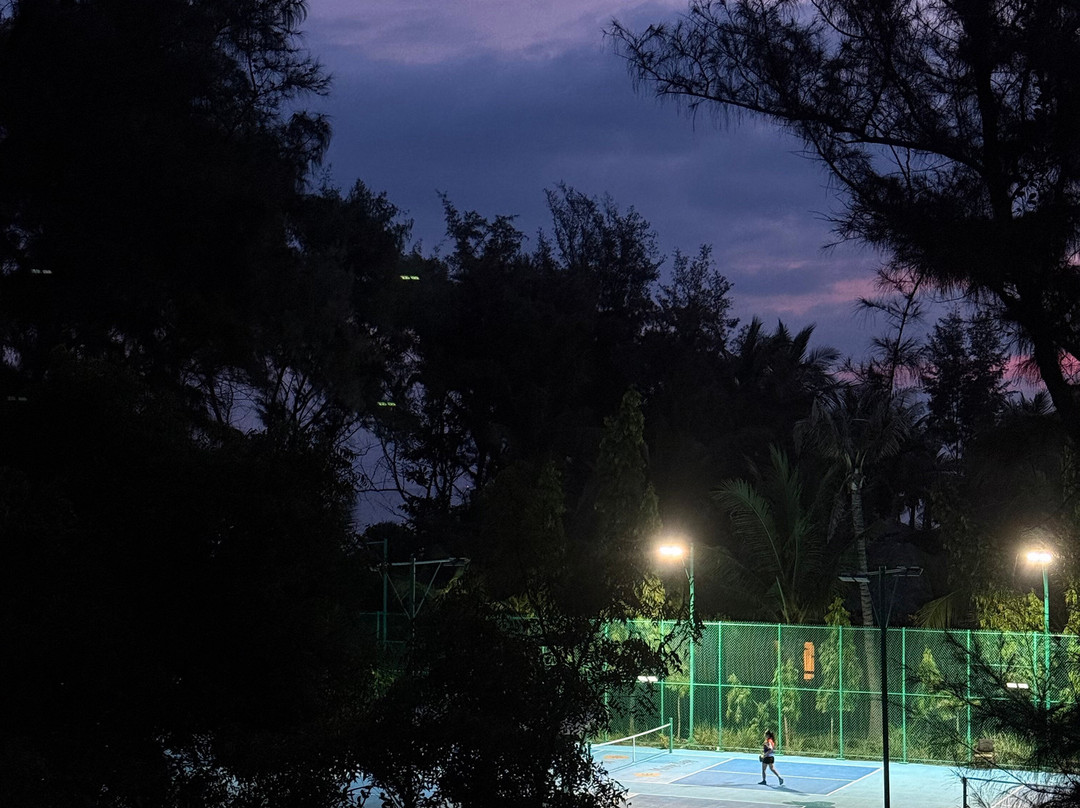 梅尼湾度假村主图