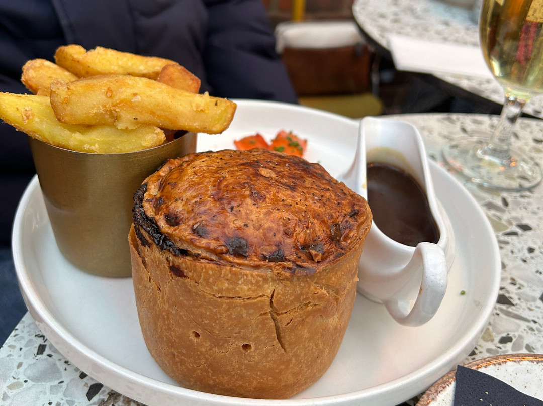 The Tower Hotel & No.THIRTY8主图