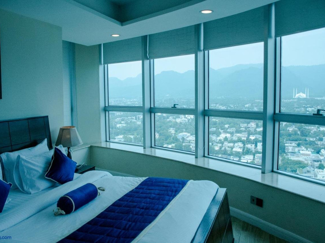 Centaurus Royal Suites