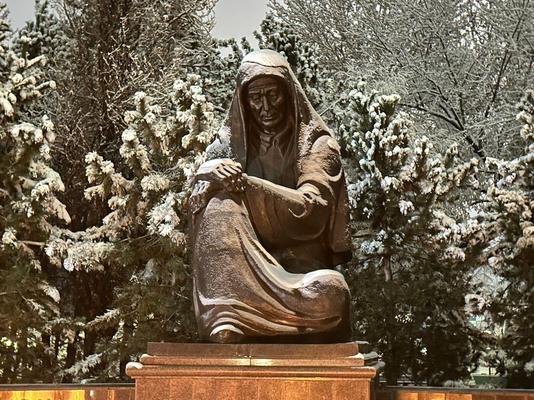 独立广场-塔什干必去景点