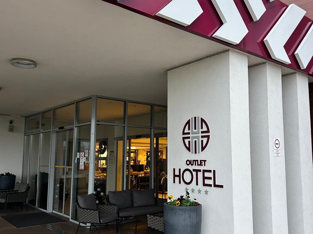 Outlet Hotel Polgár主图