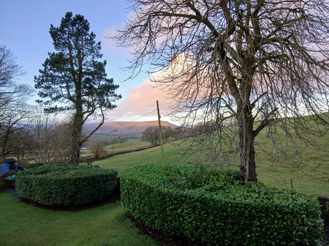 石质别墅酒店主图