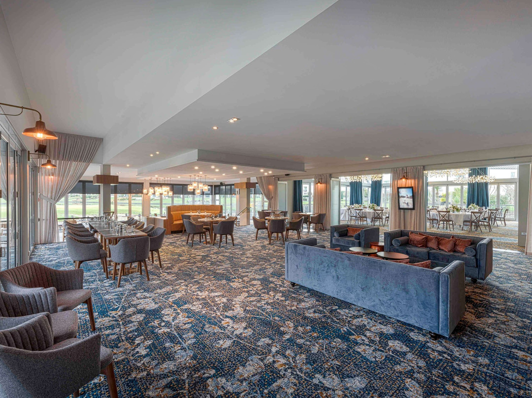 克里尔沃特派帕斯酒店主图