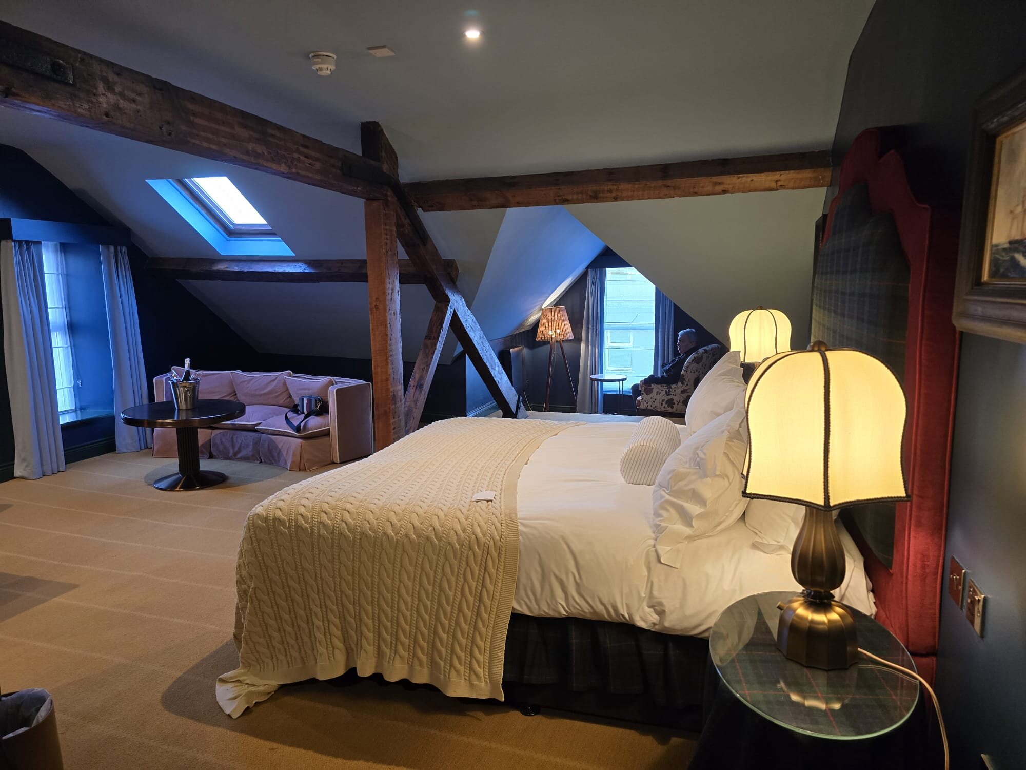 阿德非波特拉什酒店-官方