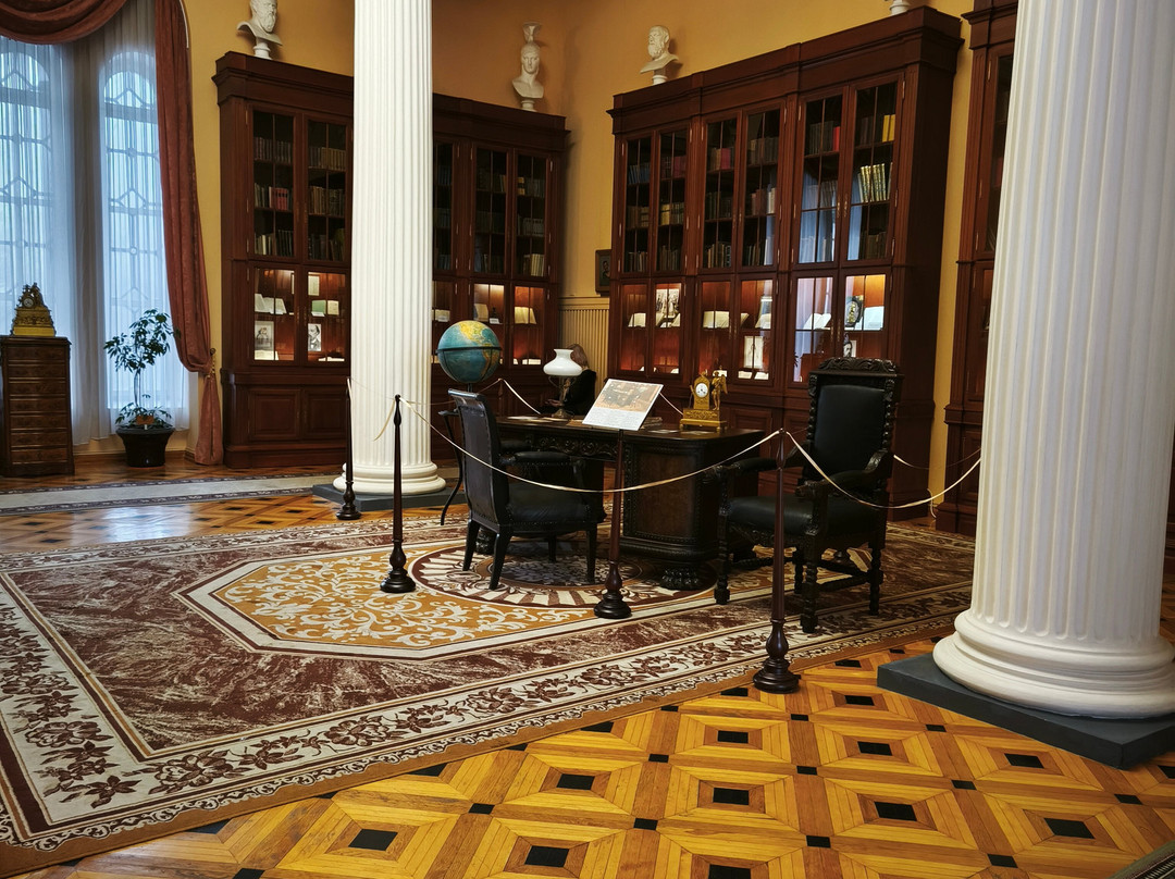 Palace of the Rumyantsevs and the Paskeviches-哥梅尔必去景点