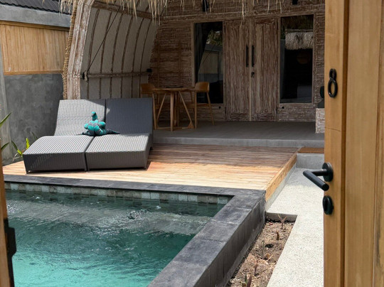 Gili Meno Escape主图