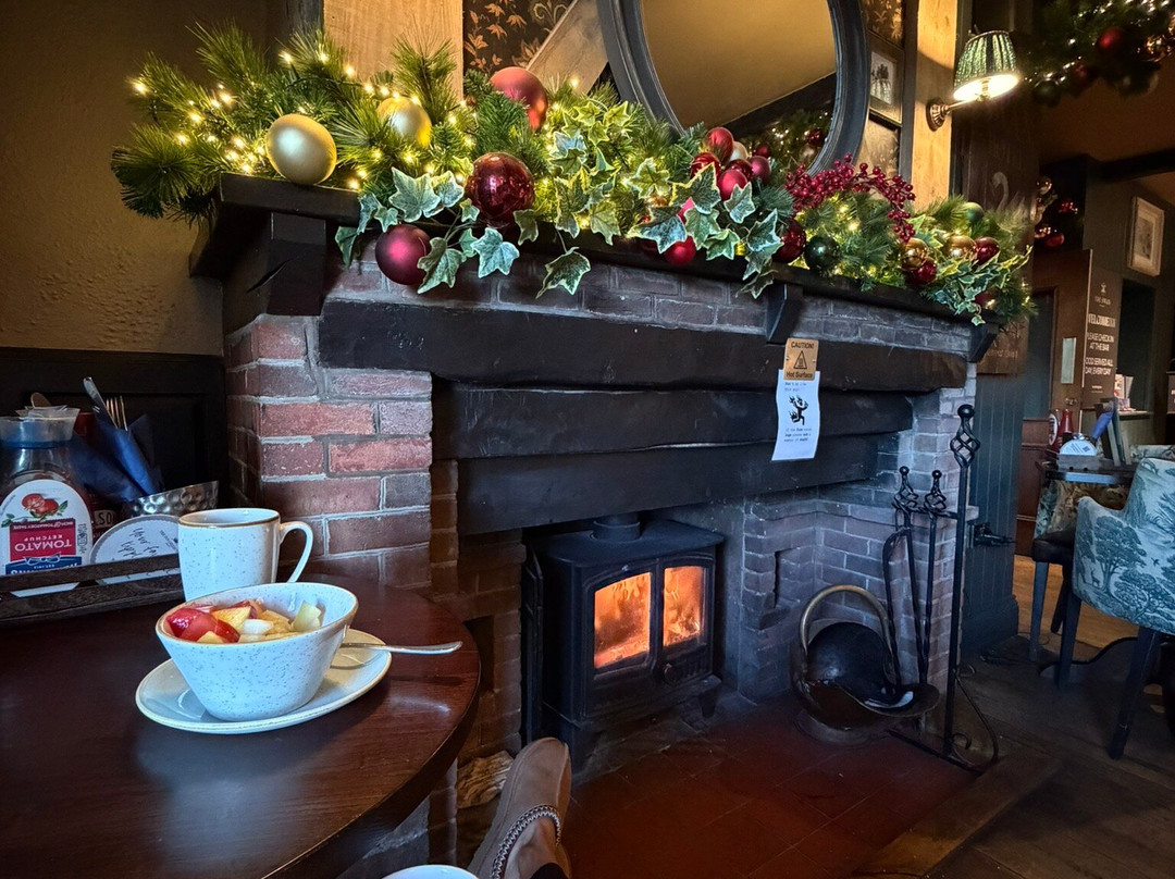 麦克唐纳德天鹅酒店主图