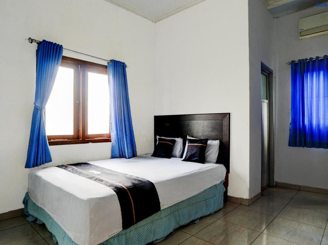 OYO 94818 Sabina House Syariah