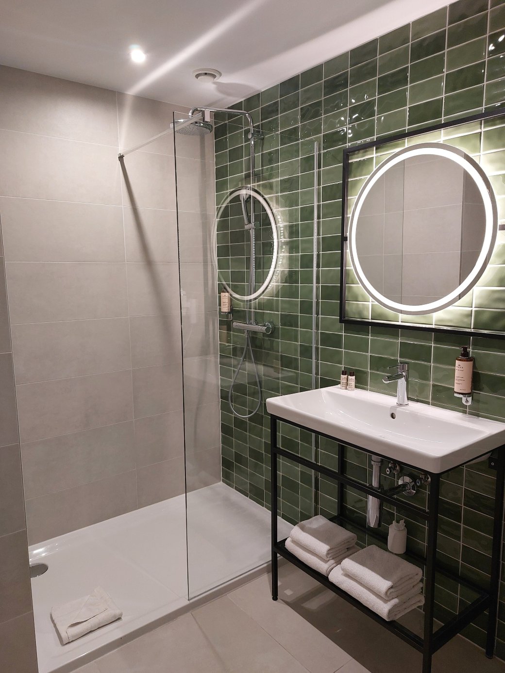 城市庭院酒店-浴室