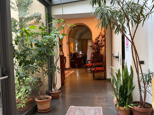 尔巴诺伍酒店主图