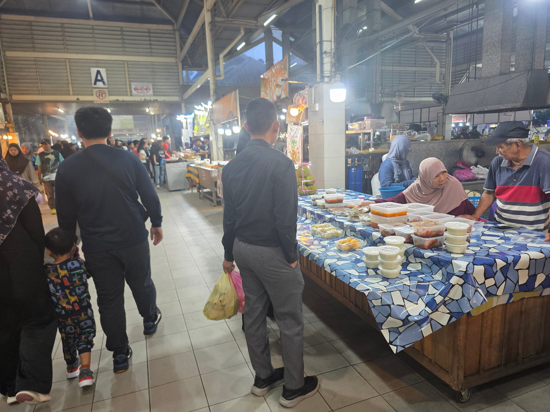 Gadong Night Market-斯里巴加湾必去景点