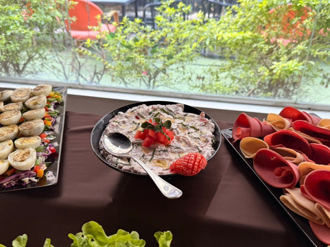 Keeva Cafe & Restaurant