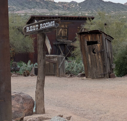 Goldfield Ghost Town-Apache Junction必去景点