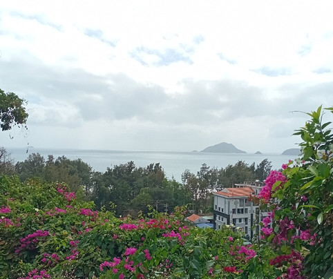 Van Son Pagoda-昆山岛必去景点