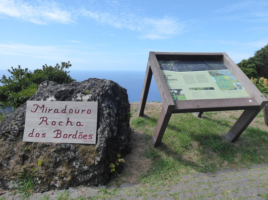 Rocha dos Bordões-Lajes das Flores必去景点