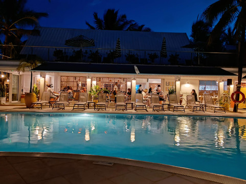 卓得多斯酒店住宿-态度热带