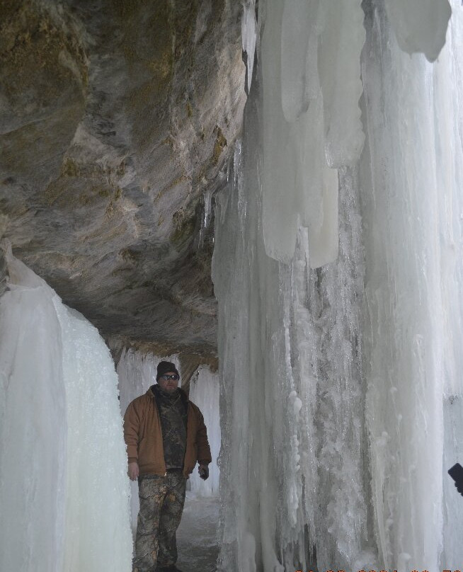 Eben Ice Caves and Canyon Falls & Gorge-Eben Junction必去景点