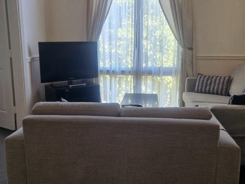 雄狮公寓酒店主图