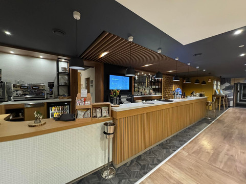 波尔多-梅里尼亚克机场洲际假日酒店主图