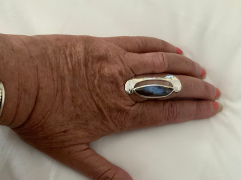 Lotus Leaf Fine Arts & Jewellery-Cam Chau必去景点