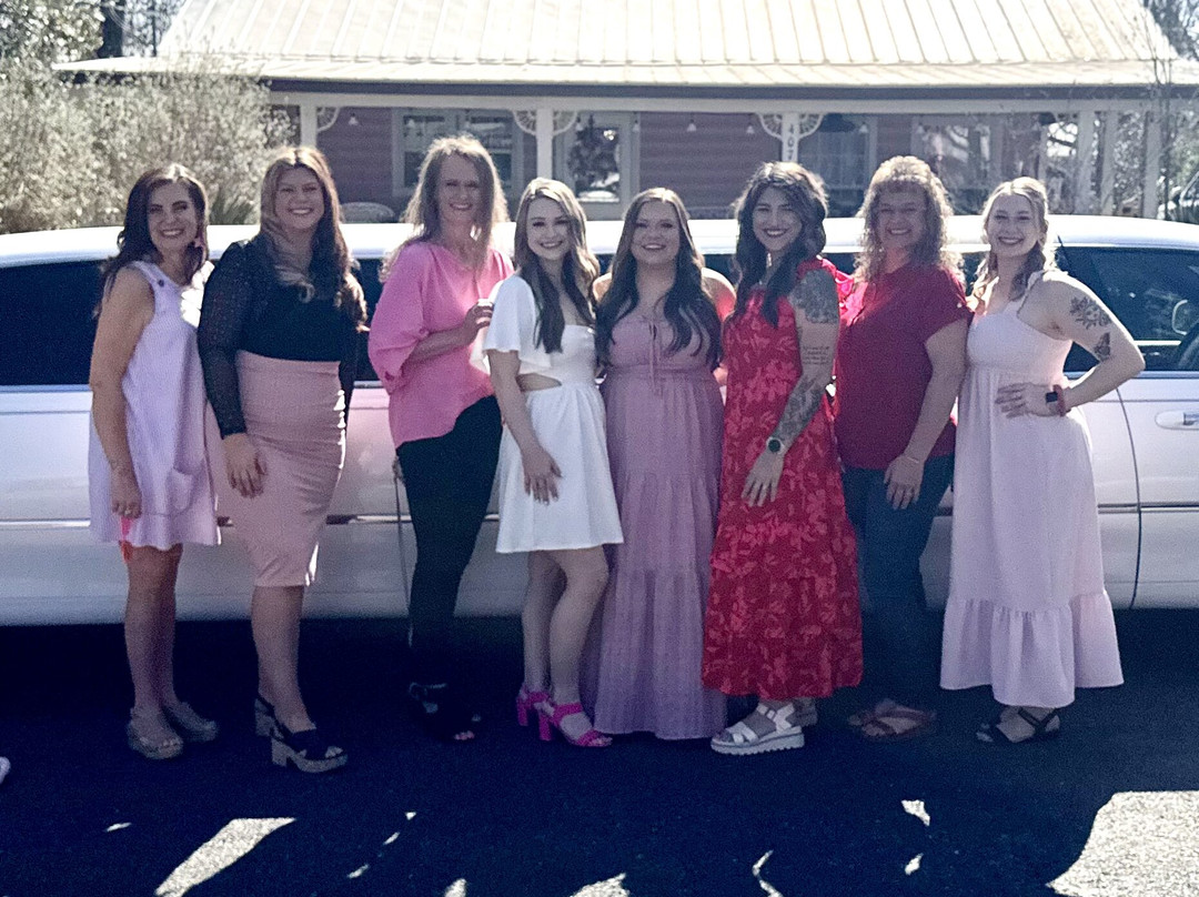 Creekstreet Wine Tours, Inc.-弗雷德里克斯堡必去景点