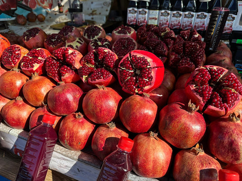 Piața Centrală-基希讷乌必去景点