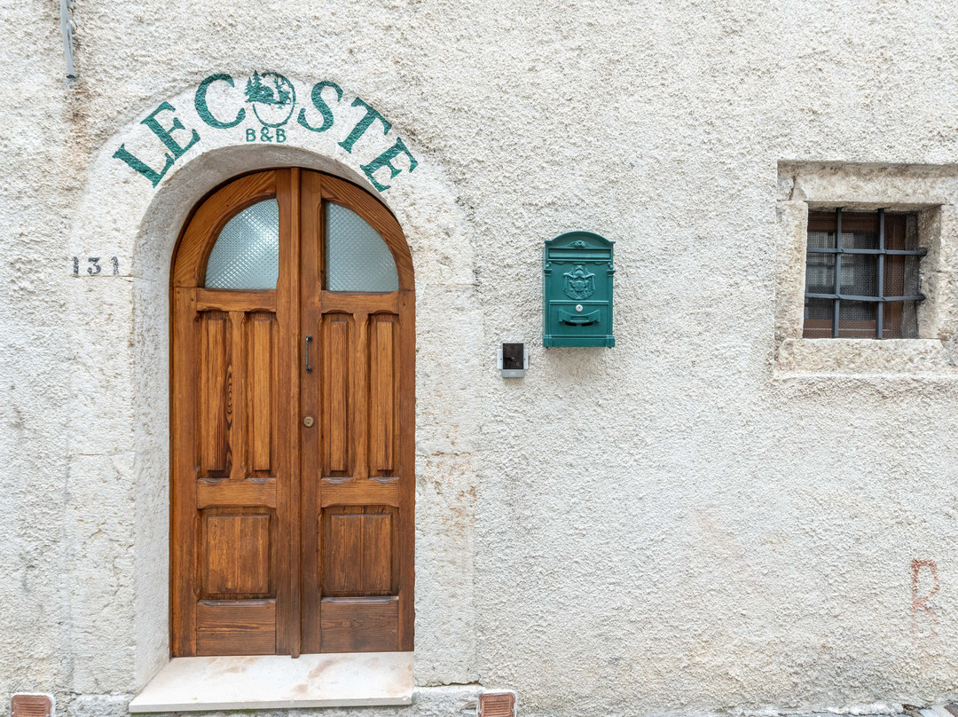 Le Coste