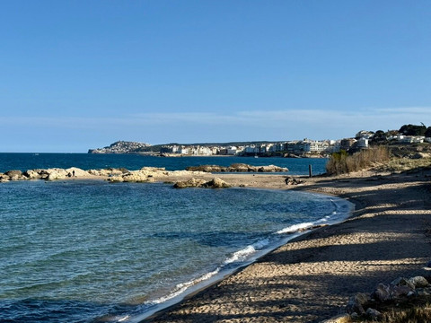 安普利耶斯旅馆主图