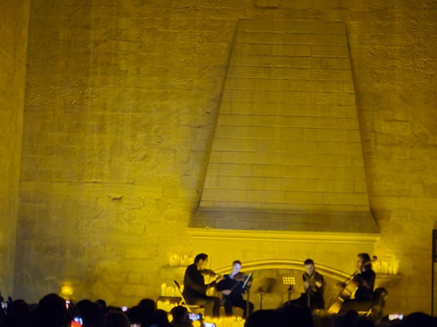 Candlelight Concerts By Fever-Remoulins必去景点