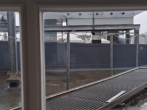 埃菲尔布劳酒店主图