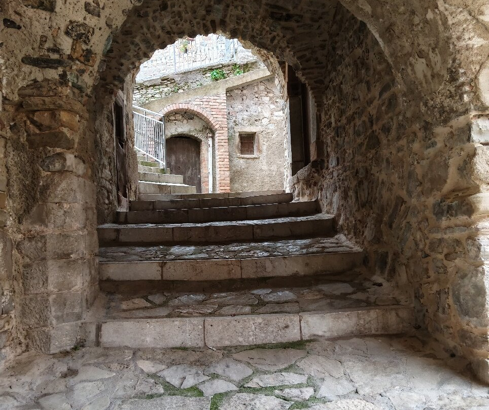 Castello dei Susanna di Zungoli-Zungoli必去景点