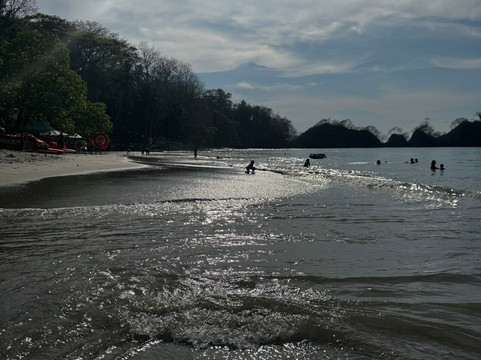 Playa Mantas-Tarcoles District必去景点