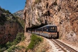 Odontotos Rack Railway-卡拉夫里塔必去景点