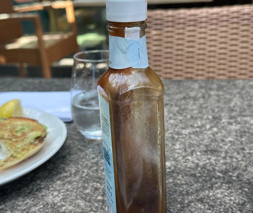 皮池酒店主图