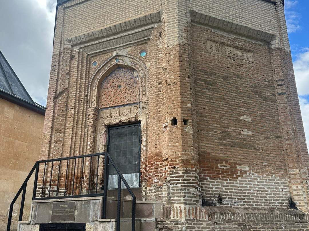 Sultan Melik Turbesi-Erzincan必去景点