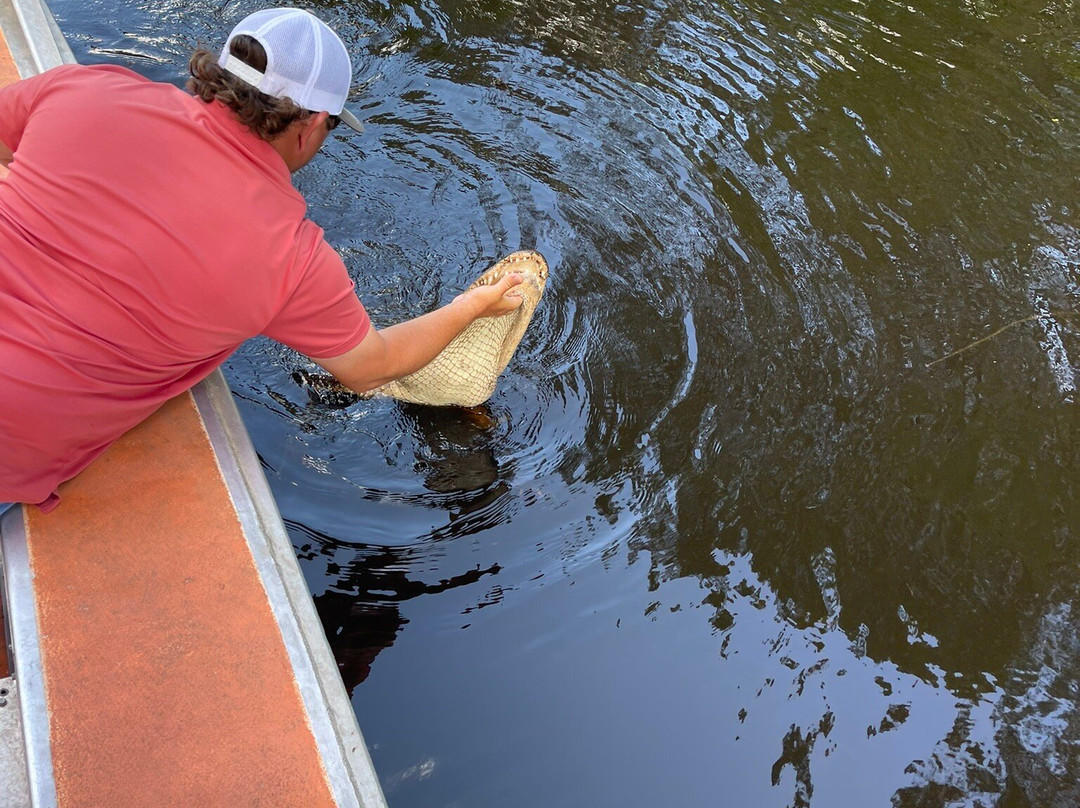 Atchafalaya Basin Landing & Airboat Swamp Tours-布里奥克斯桥必去景点
