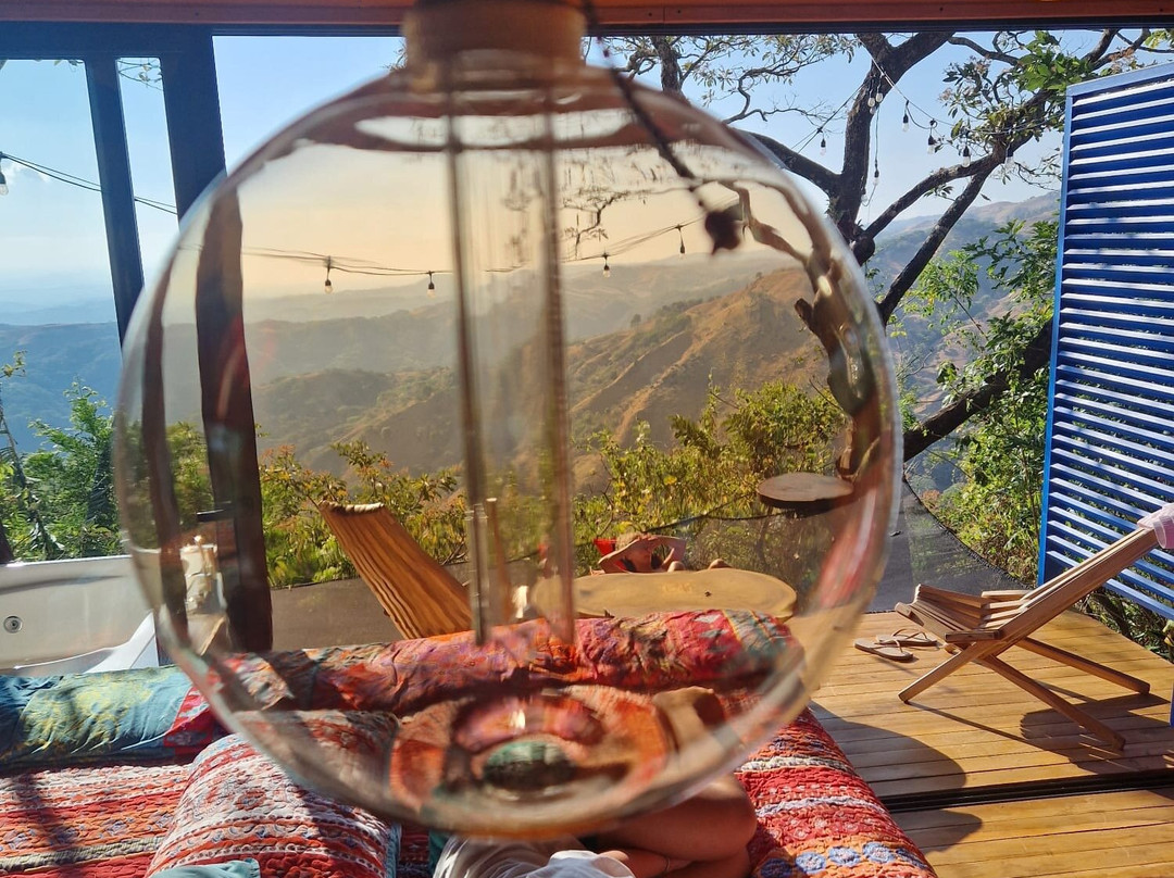 太阳酒店主图