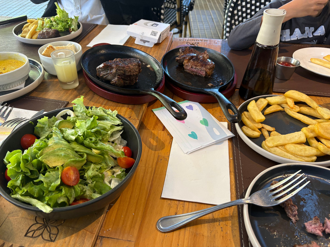 Magnolia Steak House