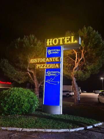 克里斯托弗科伦坡酒店-旅行者