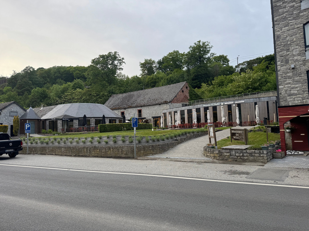 莫里尼花园酒店主图
