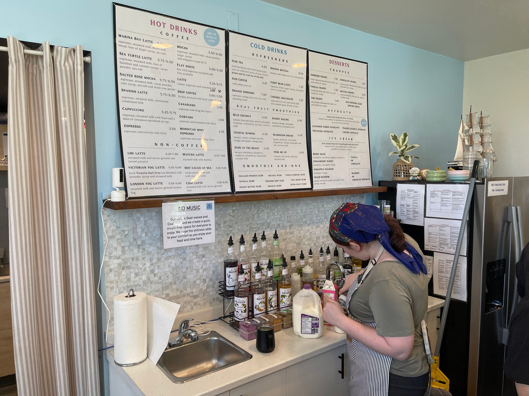 Marnia Bay Cafe, Victoria, Bc