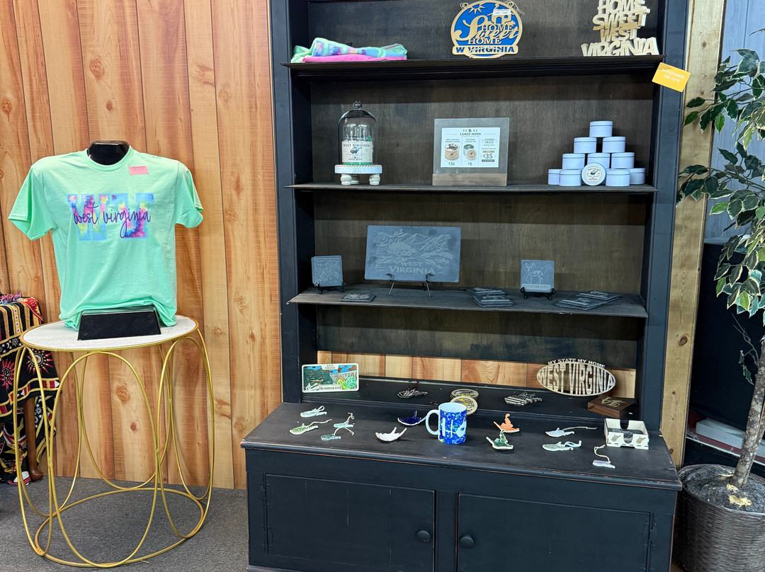 Appalachian Independent Makers Market-Milton必去景点