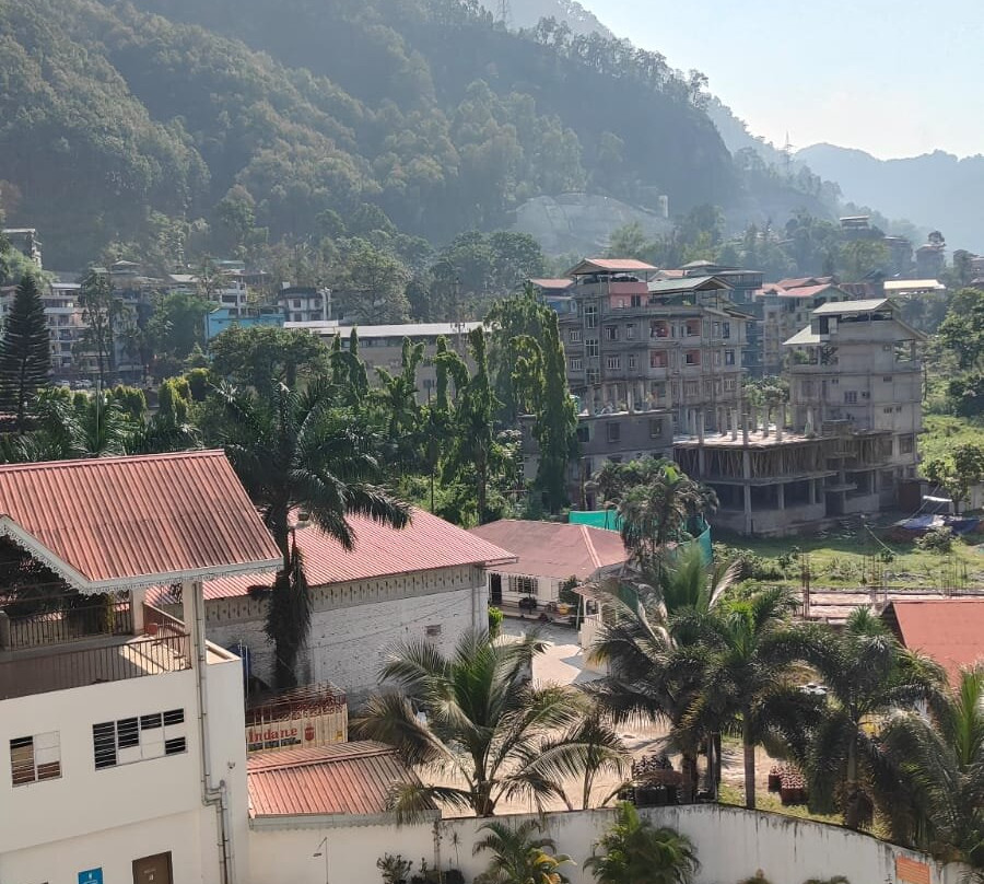 Palm Grove Suites Inn & Spa
