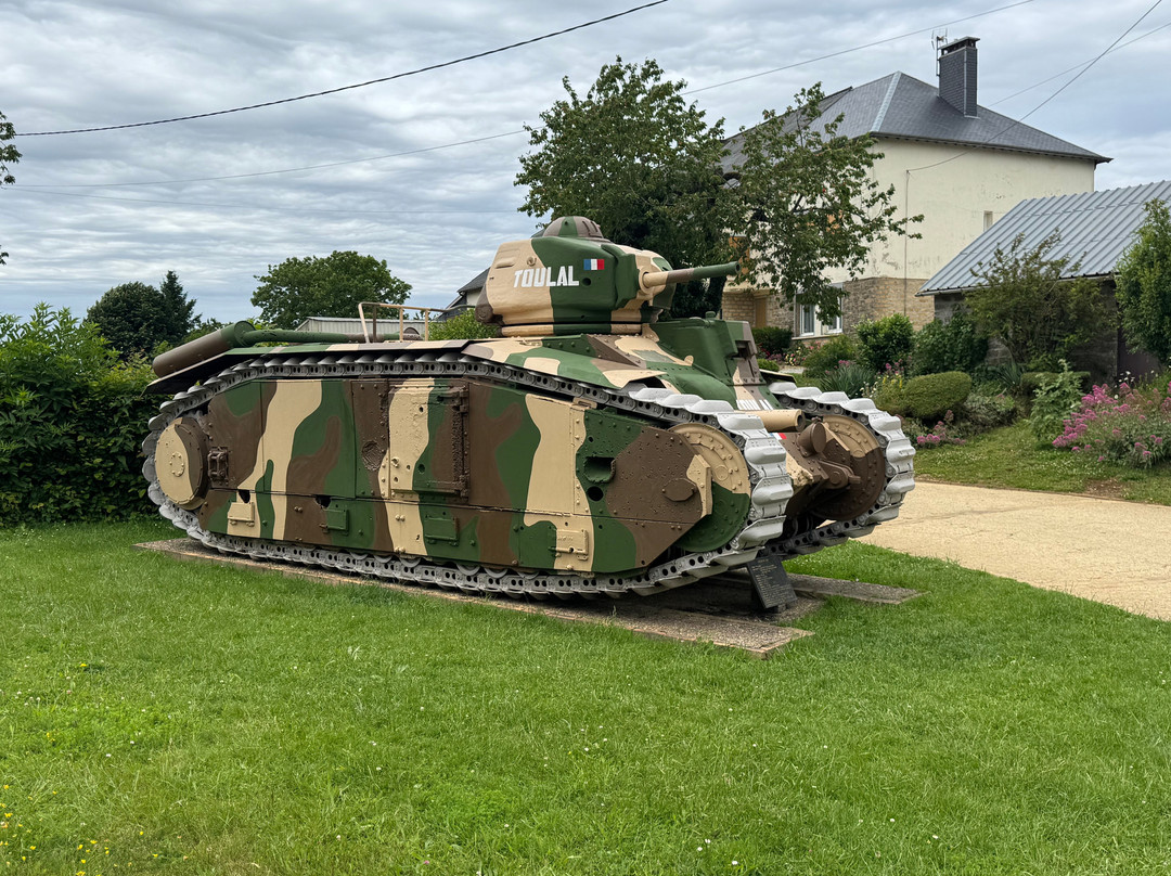 Maginot Line Tours - Tucker Tours-Sedan必去景点