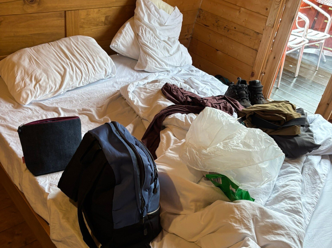 麦克唐纳酒店及小屋主图