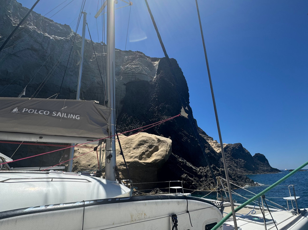 Polco Sailing Cruises-Adamas必去景点